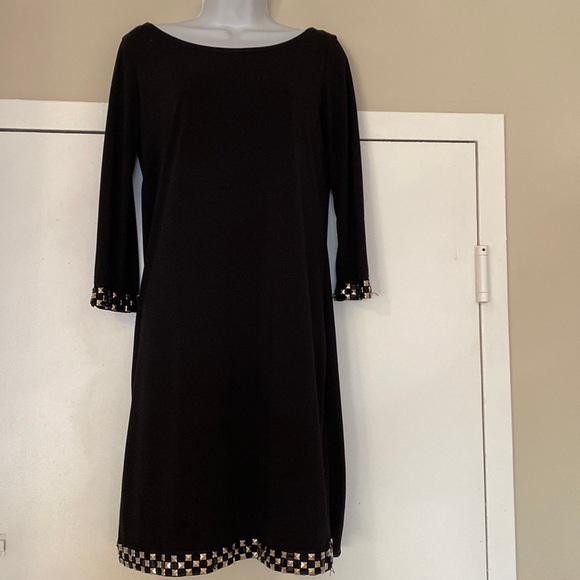 Forever Black Dress - Picture 1 of 8